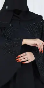 عباية الملكة خرز