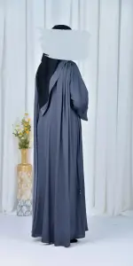 عباية نورسين رمادي