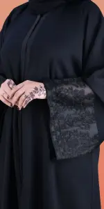 عباية كاجين
