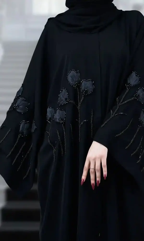 عباية ازهار تو اسود