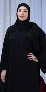 عباية ملكة تو