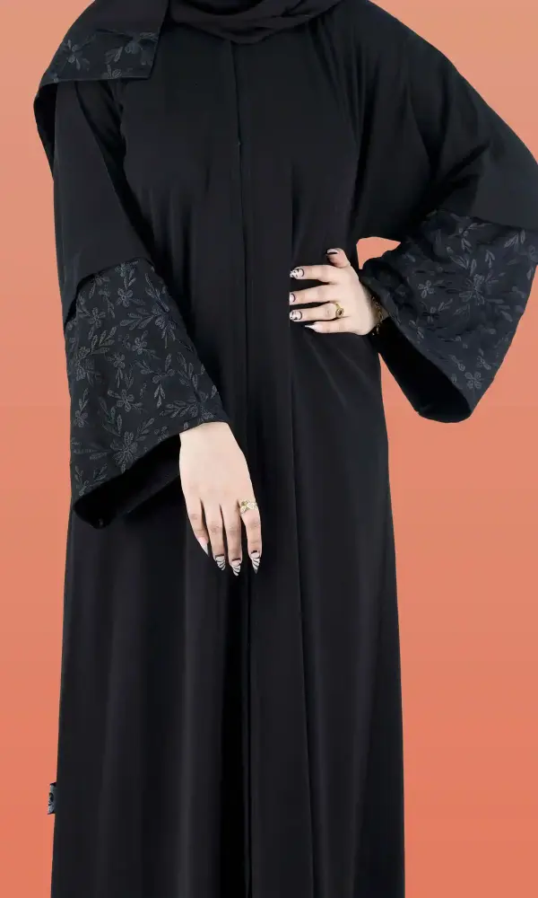 عباية حور