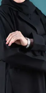 عباية نيسان