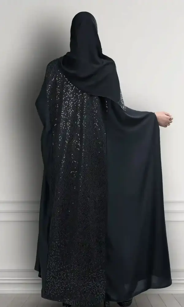 عباية ترانيم