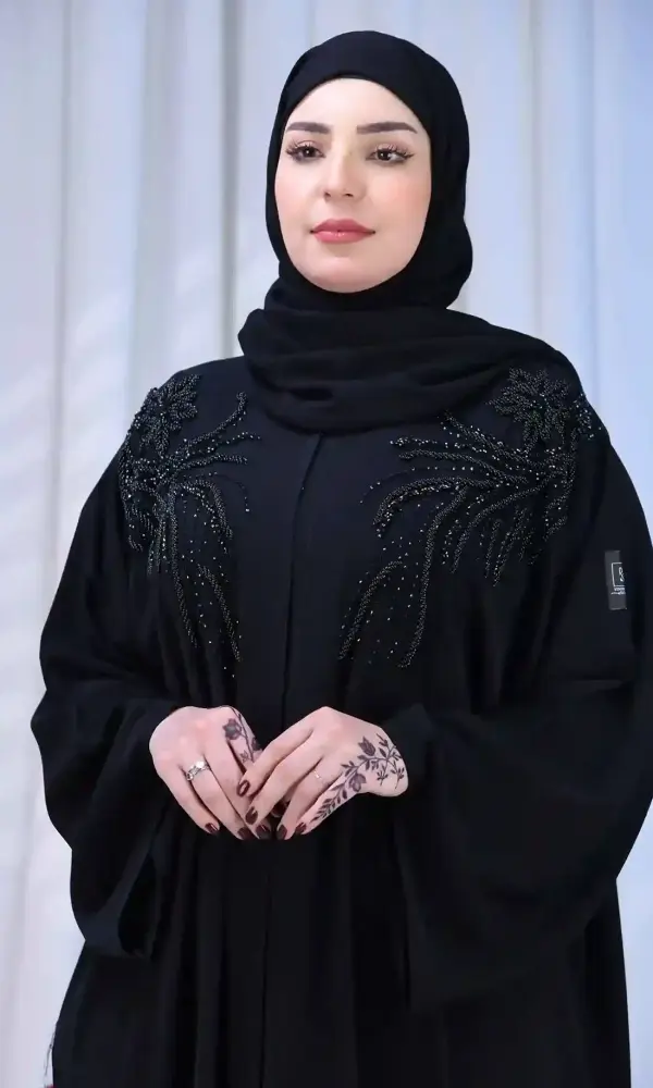 عباية ملكة تو